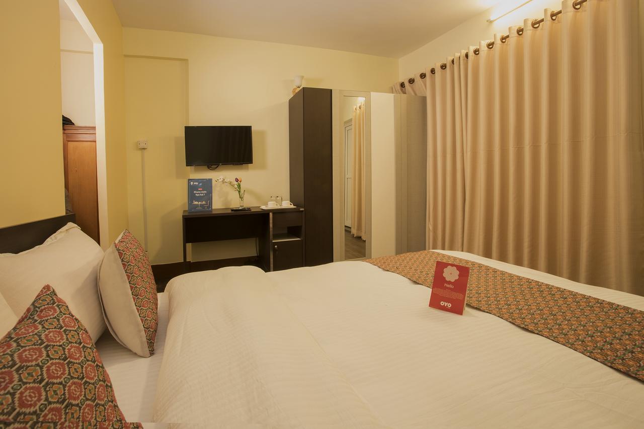 Oyo 131 Hotel Milarepa 카트만두 외부 사진